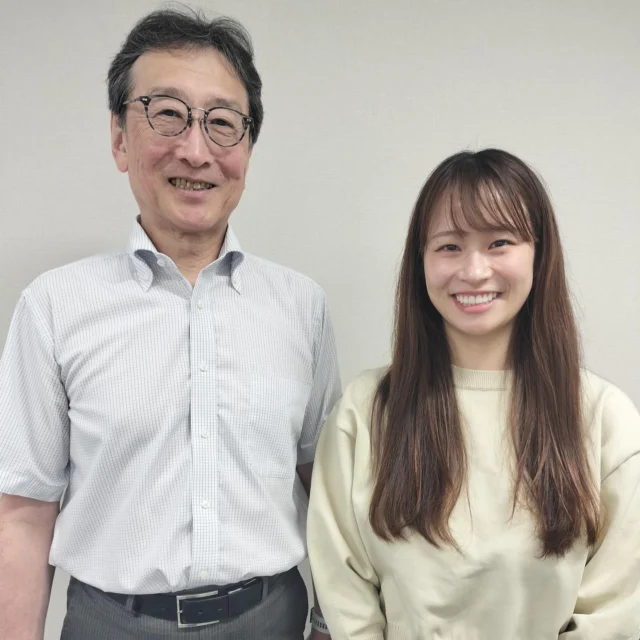 .
こんにちは！さこだ歯科です🦷
 
先日、当院の衛生士が、歯科衛生士のための
スキルアップセミナーを受講してきました🪥✨

日本の歯学研究者ランキング1位を誇る、
大阪大学名誉教授　天野　敦雄先生のご講談です！

「歯周基本治療に必要なもの
「バイオロジー、診眼、SRP」を受講してきました！

歯周病は完治しない！歯周病をいかに発生させないか、
男女の脳の違いまで、幅広いお話を、
楽しく熱く熱弁してくださいました！✨
 
今後の臨床に活用し、皆様のお口の健康を
守れるようにしていきたいと思います😊🩷

＿＿＿＿＿＿＿＿＿＿＿＿＿＿＿＿＿＿＿＿＿

鹿児島中央駅より徒歩1分
『 医療法人篤志会 さこだ歯科 』
〒890-0053
鹿児島市中央町19-40 Lika1920 6F

📞099-285-2011
✉️info@sakoda-dc.com

#歯科衛生士 #歯科医師#歯医者さん#鹿児島歯科医師 #鹿児島歯科医師求人#鹿児島歯医者 #トリートメントコーディネーター#鹿児島歯科#さこだ歯科  #鹿児島中央駅#鹿児島中央駅歯医者 #鹿児島市歯医者#インプラント#ホワイトニング#インビザライン#虫歯治療#矯正治療#鹿児島ホワイトニング
